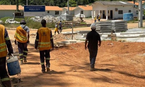 Casa da Gente: Obras do condomínio Granja Disco avançam em Areal